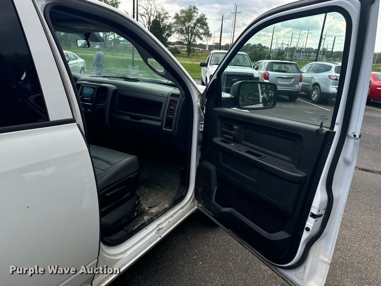 image for item DQ6872 2017 Dodge Ram 1500 Quad Cab pickup truck