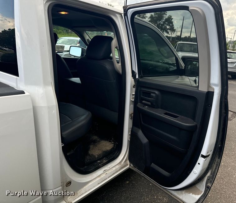 image for item DQ6872 2017 Dodge Ram 1500 Quad Cab pickup truck