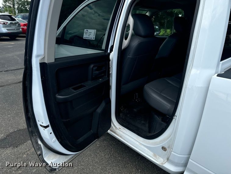 image for item DQ6872 2017 Dodge Ram 1500 Quad Cab pickup truck