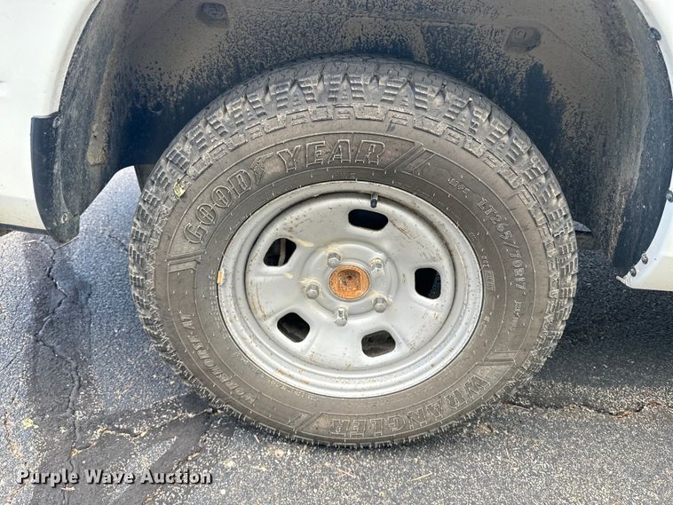 image for item DQ6872 2017 Dodge Ram 1500 Quad Cab pickup truck