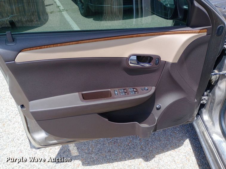 image for item DQ7192 2011 Chevrolet Malibu LT 