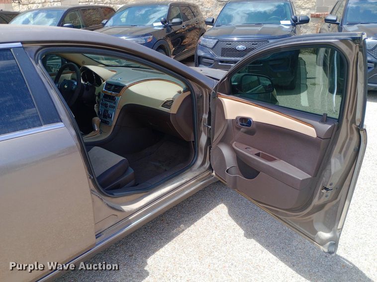 image for item DQ7192 2011 Chevrolet Malibu LT 