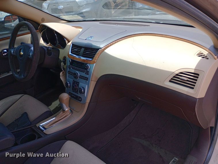 image for item DQ7192 2011 Chevrolet Malibu LT 