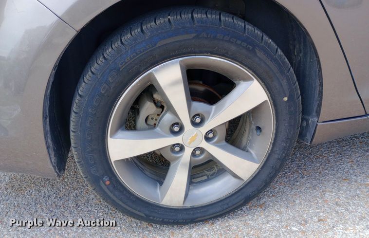 image for item DQ7192 2011 Chevrolet Malibu LT 