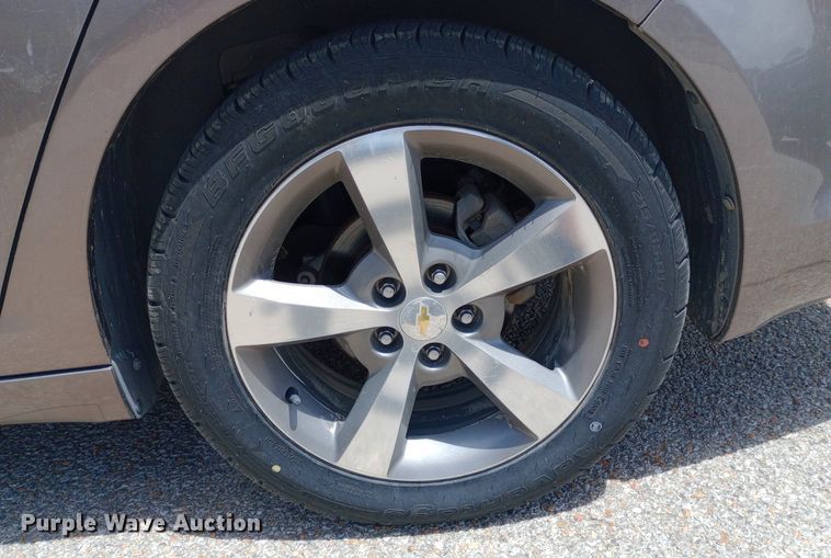 image for item DQ7192 2011 Chevrolet Malibu LT 