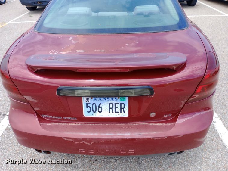 image for item DQ7198 2004 Pontiac Grand Prix GT 