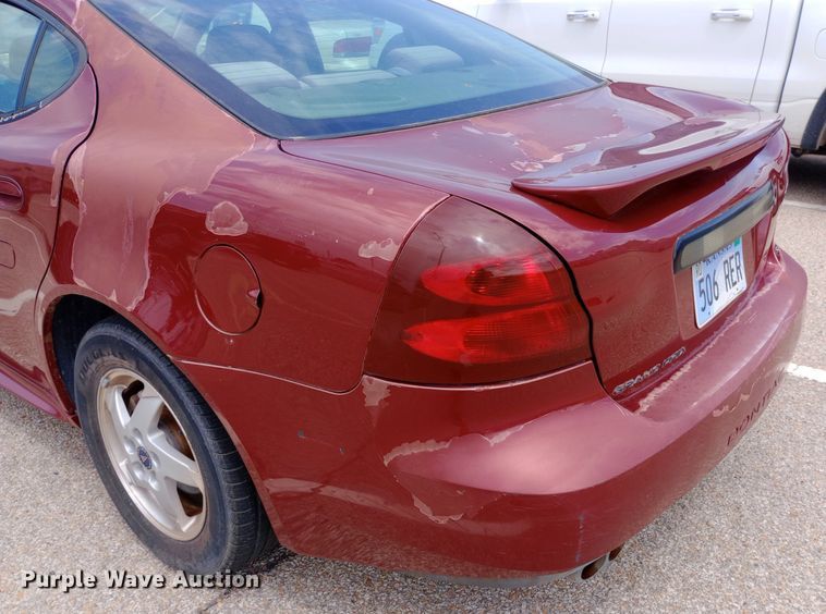 image for item DQ7198 2004 Pontiac Grand Prix GT 