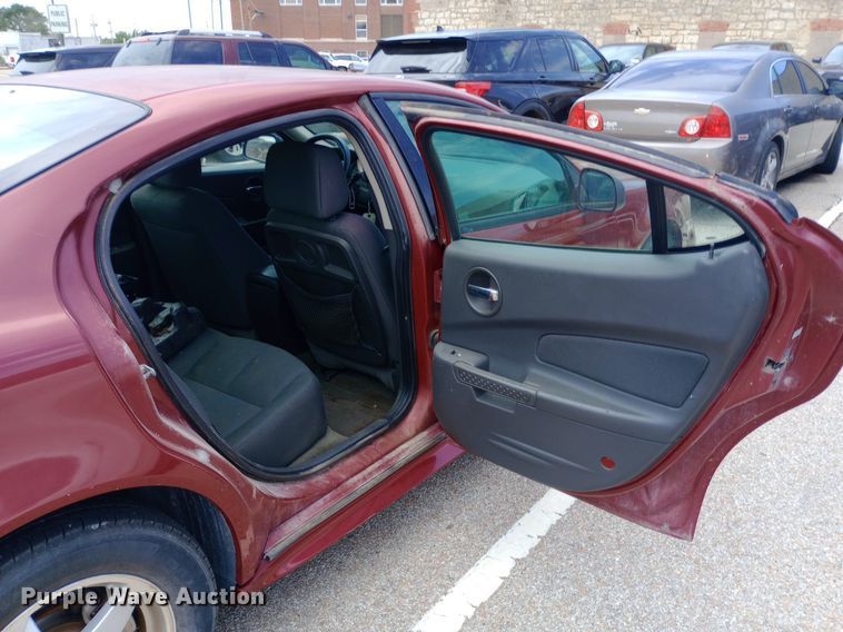 image for item DQ7198 2004 Pontiac Grand Prix GT 