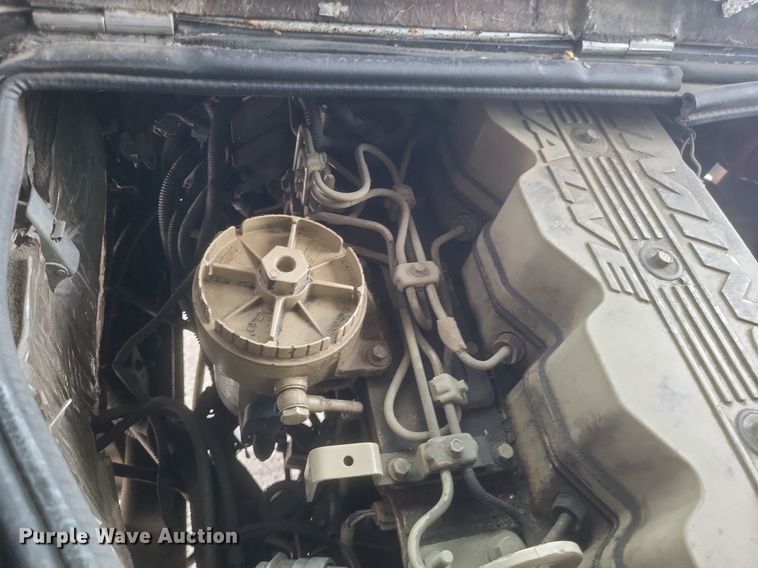 image for item DR4942 2001 Blue Bird All American  school bus