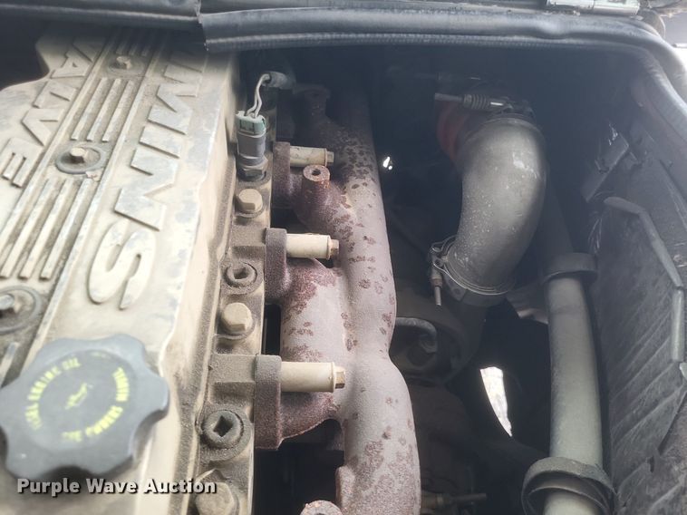 image for item DR4942 2001 Blue Bird All American  school bus