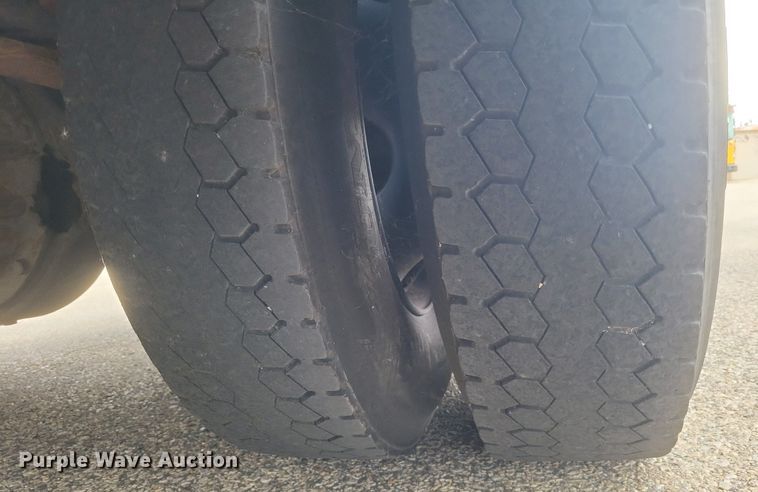 image for item DR4942 2001 Blue Bird All American  school bus