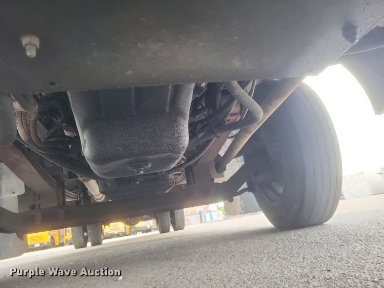 image for item DR4943 2006 Thomas  school bus