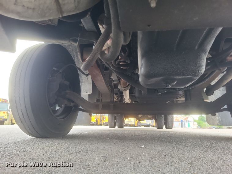 image for item DR4943 2006 Thomas  school bus