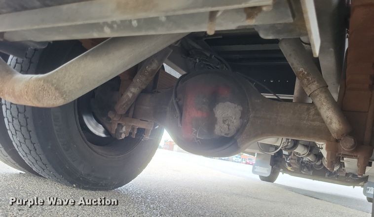 image for item DR4943 2006 Thomas  school bus