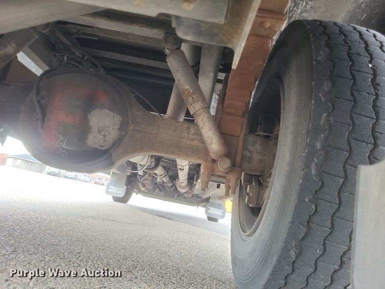 image for item DR4943 2006 Thomas  school bus