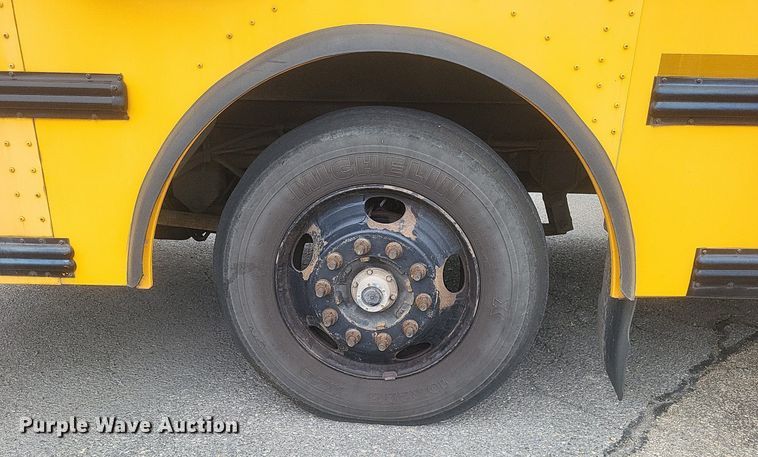 image for item DR4943 2006 Thomas  school bus