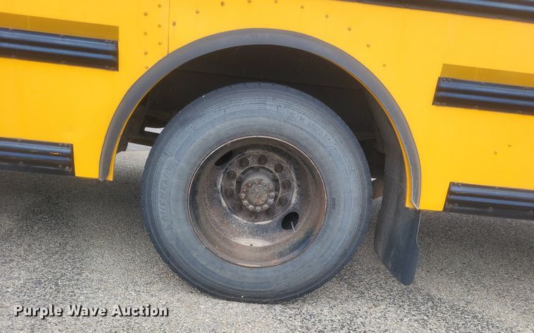 image for item DR4943 2006 Thomas  school bus