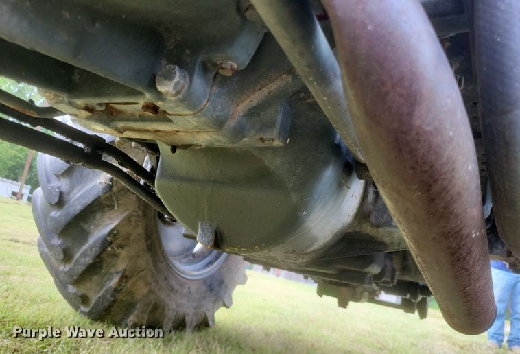 image for item DR4944 John Deere  2555 tractor