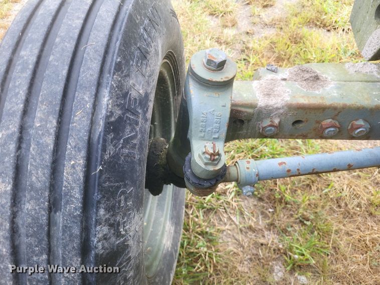 image for item DR4944 John Deere  2555 tractor