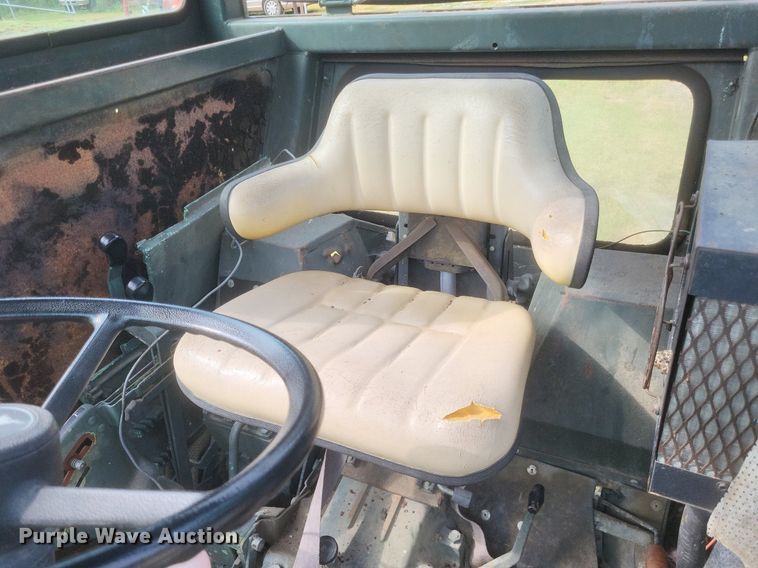 image for item DR4944 John Deere  2555 tractor