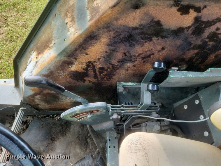 image for item DR4944 John Deere  2555 tractor