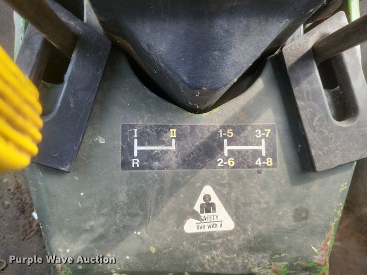 image for item DR4944 John Deere  2555 tractor