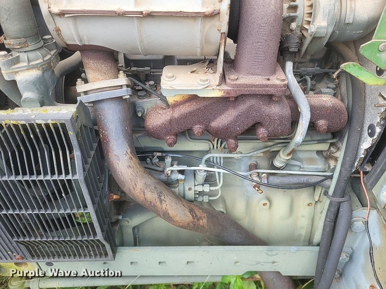 image for item DR4944 John Deere  2555 tractor