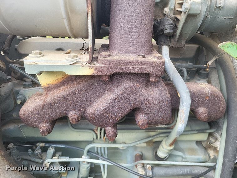 image for item DR4944 John Deere  2555 tractor