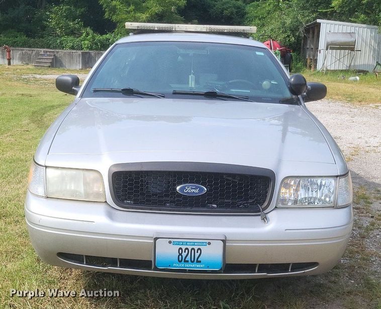 image for item DR4945 2008 Ford  Crown Victoria Police Interceptor  