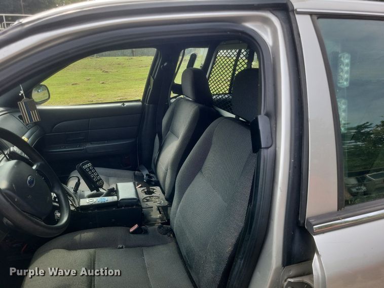 image for item DR4945 2008 Ford  Crown Victoria Police Interceptor  