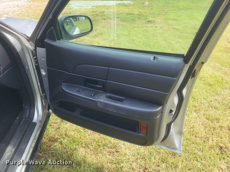 image for item DR4945 2008 Ford  Crown Victoria Police Interceptor  