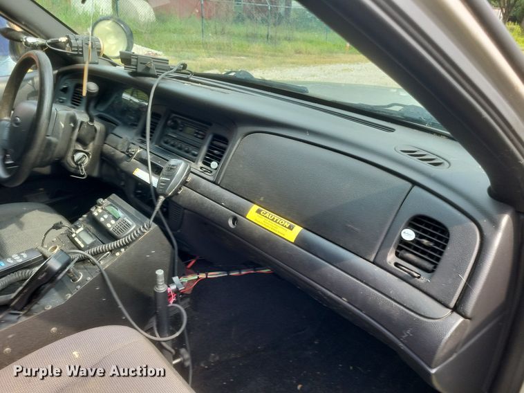 image for item DR4945 2008 Ford  Crown Victoria Police Interceptor  