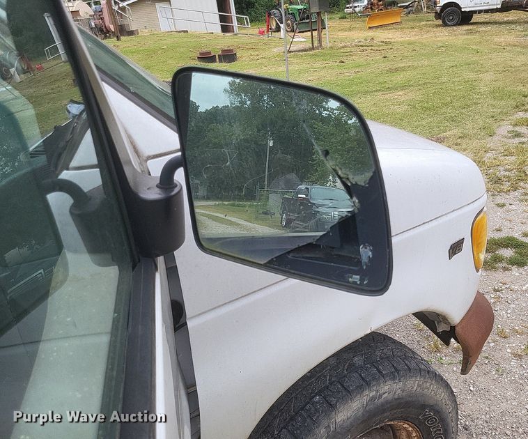 image for item DR4946 2000 Ford  E250 van