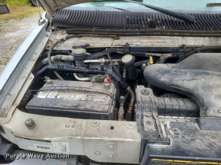 image for item DR4946 2000 Ford  E250 van