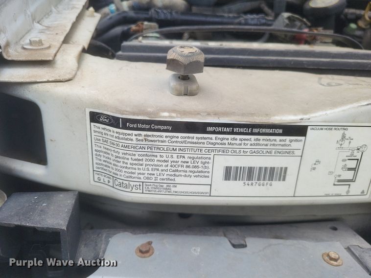 image for item DR4946 2000 Ford  E250 van