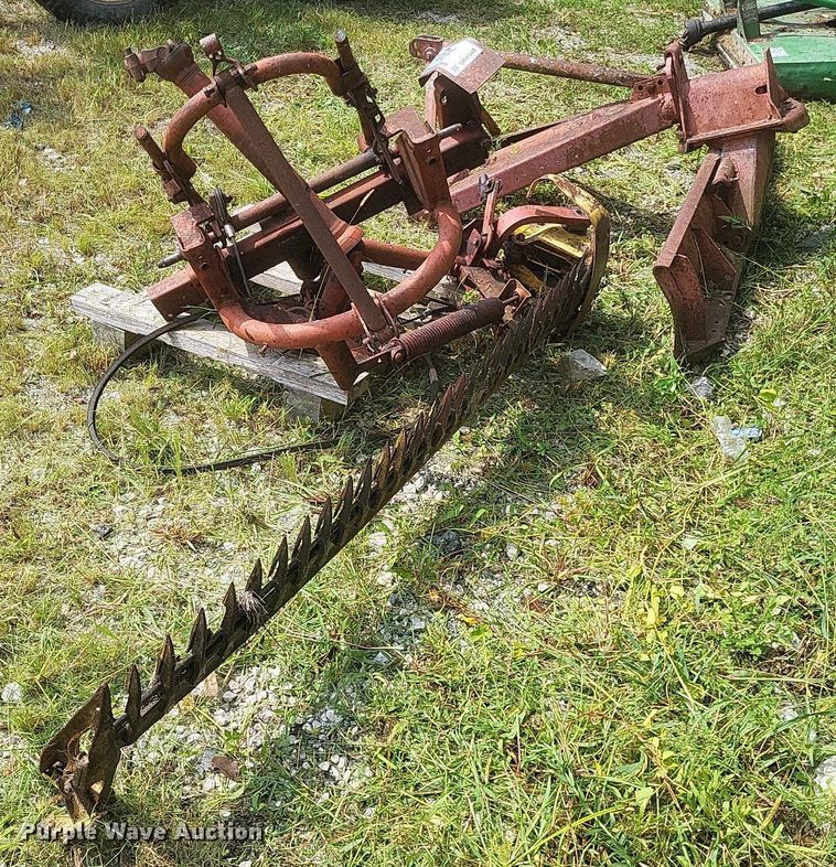 image for item DR4948 Sperry New Holland 451 sickle mower