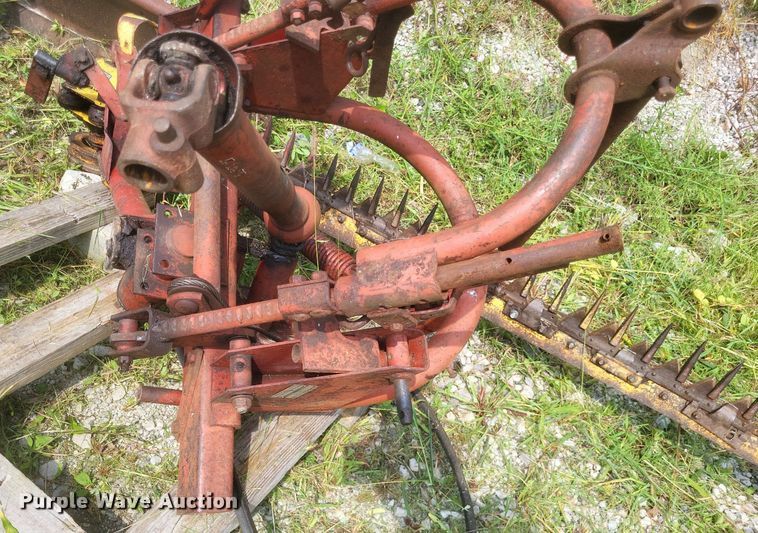 image for item DR4948 Sperry New Holland 451 sickle mower