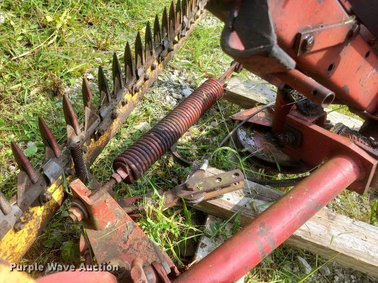 image for item DR4948 Sperry New Holland 451 sickle mower