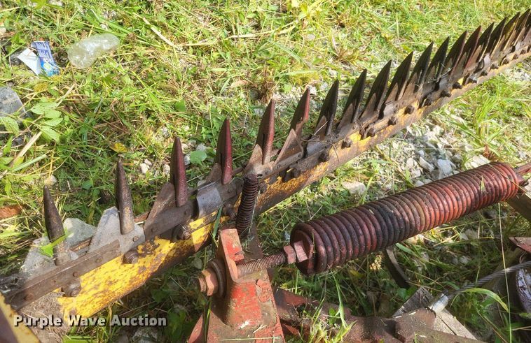 image for item DR4948 Sperry New Holland 451 sickle mower