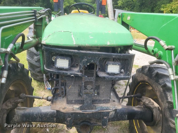 image for item DR4950 2004 John Deere  5205 tractor