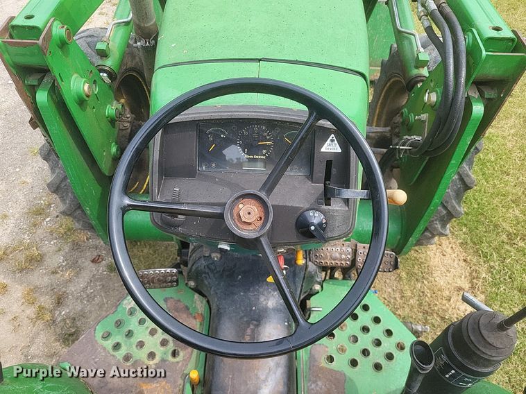 image for item DR4950 2004 John Deere  5205 tractor