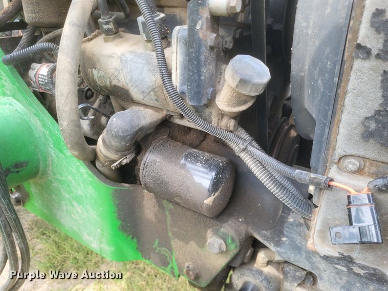 image for item DR4950 2004 John Deere  5205 tractor