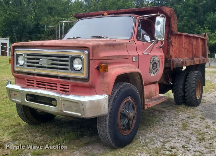 image for item DR4953 1980 Chevrolet  70 dump truck