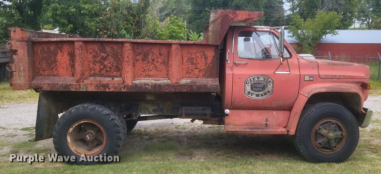 image for item DR4953 1980 Chevrolet  70 dump truck