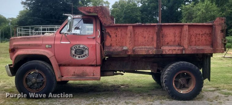 image for item DR4953 1980 Chevrolet  70 dump truck