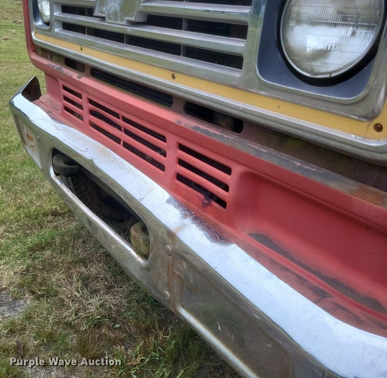 image for item DR4953 1980 Chevrolet  70 dump truck