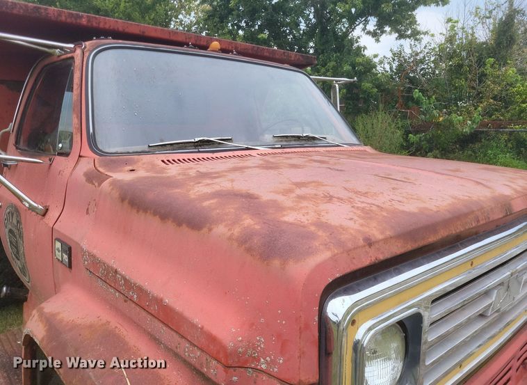 image for item DR4953 1980 Chevrolet  70 dump truck