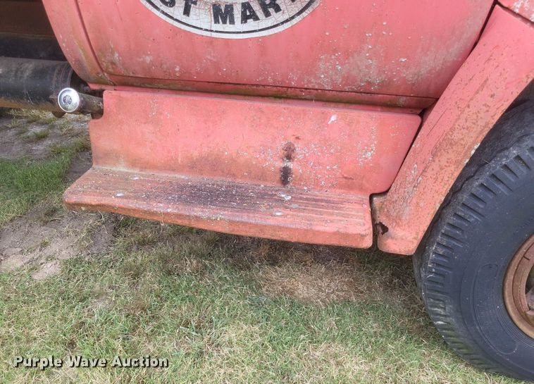 image for item DR4953 1980 Chevrolet  70 dump truck