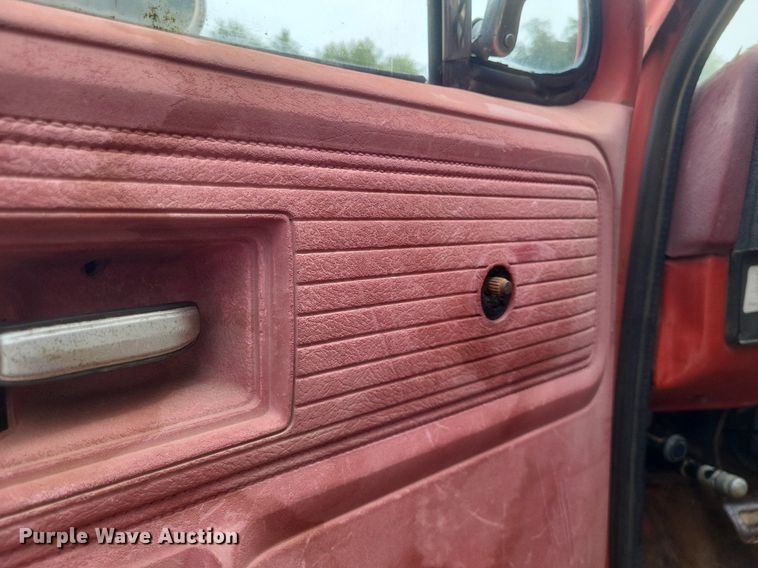 image for item DR4953 1980 Chevrolet  70 dump truck