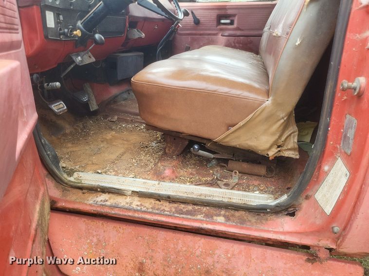 image for item DR4953 1980 Chevrolet  70 dump truck